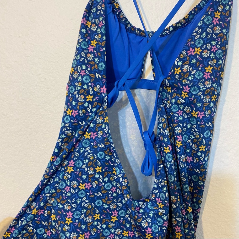 Patagonia Blue Floral Tankini Top - Picture 8 of 13